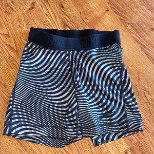 Patterned Nike Pro Spandex!!
